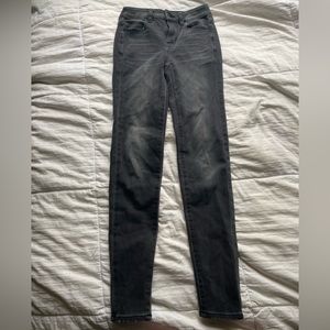 Black American Eagle High Rise Jeans Jegging Next Level Stretch Size 00